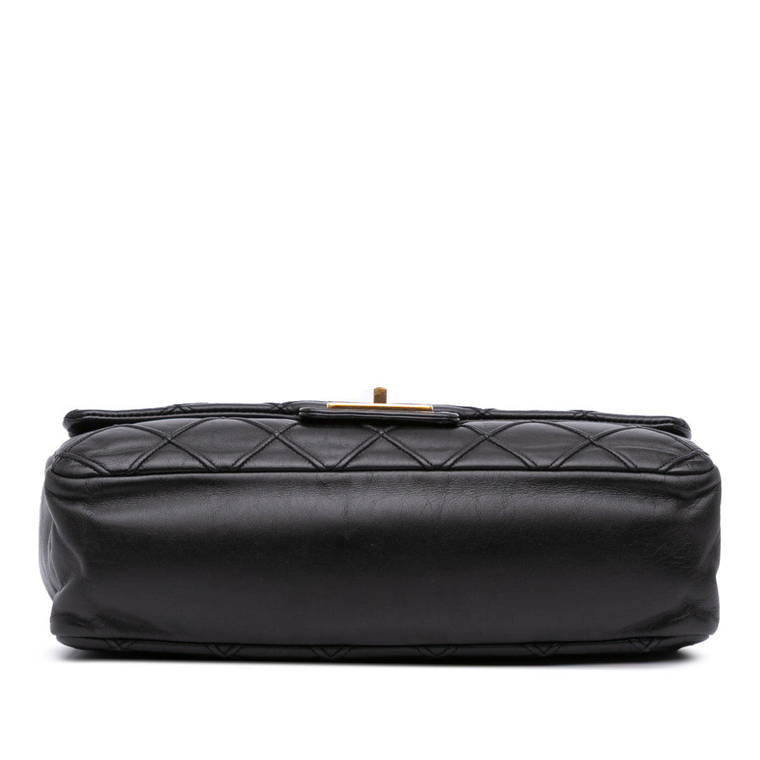 Chanel Large Reissue 2.55 Diamond Debossed Cuir de veau Cosmos Flap Noir – GABY PARIS Authentique