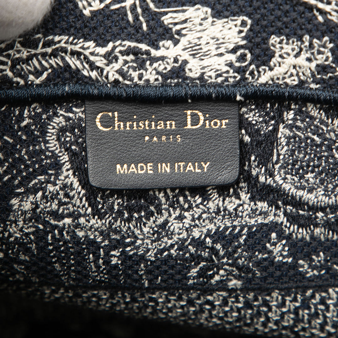 Dior Medium Toile brodé Reverse Dioriviera Toile De Jouy Book Cabas