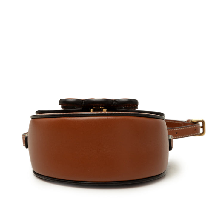 Celine Triomphe Besace Sac Mini Cuir de veau Marron – vue 3 – GABY PARIS