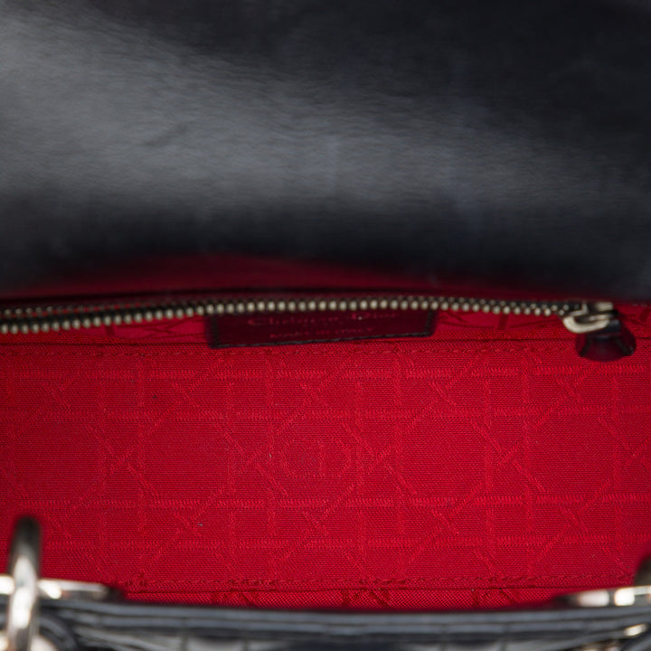 Dior Sac à main Lady Dior Cannage MyABCDior Petit Cuir d'agneau Noir – vue 4 – GABY PARIS
