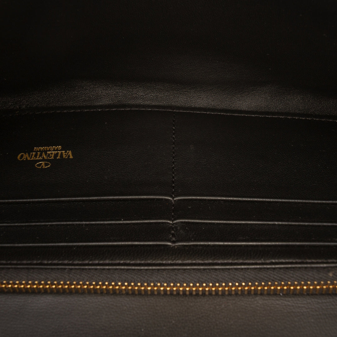 Valentino Roman Stud Wallet on Chain nappa Noir – vue 4 – GABY PARIS