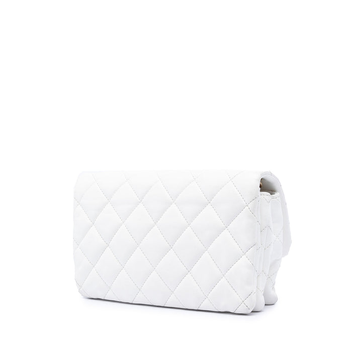 Chanel Small Matelassé Cuir d’agneau Pillow Crush à rabat