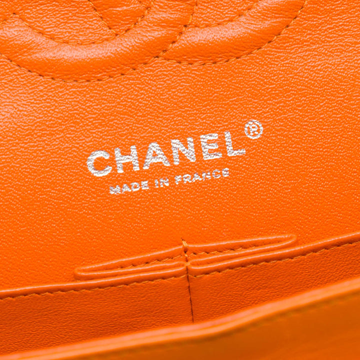Chanel Medium Classic Cuir verni Double rabat