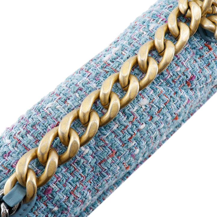 Chanel Sac à main 19 à rabat Tweed Moyen Bleu – vue 8 – GABY PARIS