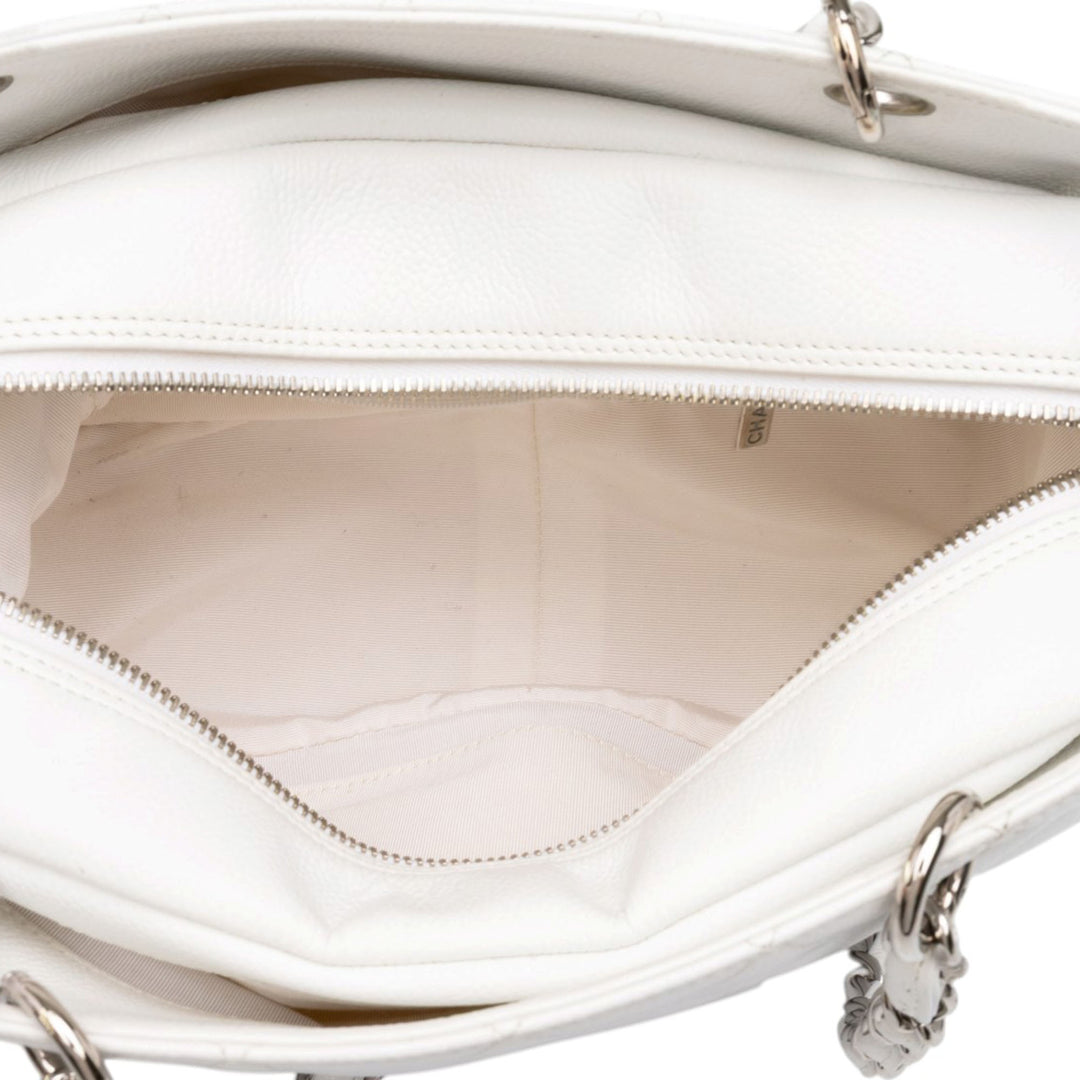 Chanel Petite Timeless Cabas Cuir caviar Blanc – vue 4 – GABY PARIS