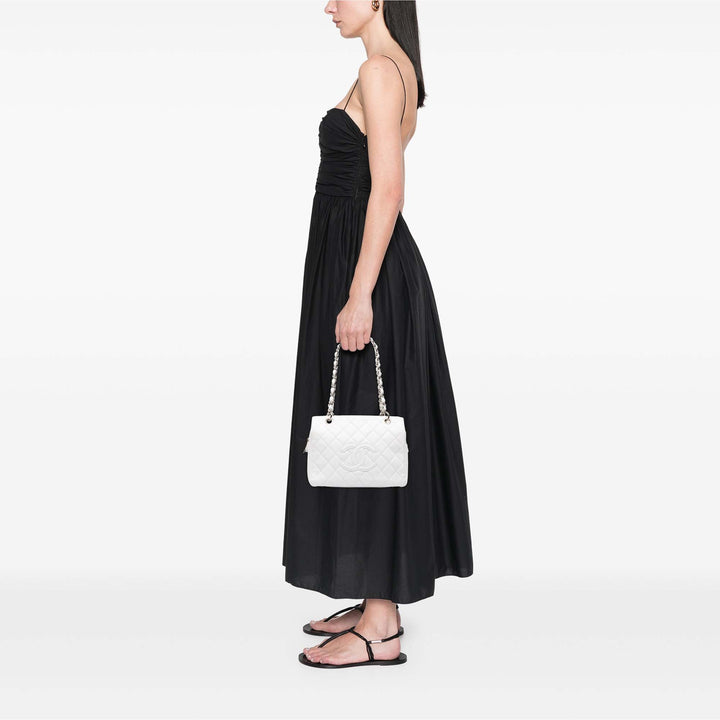 Chanel Petite Timeless Cabas Cuir caviar Blanc – vue 6 – GABY PARIS