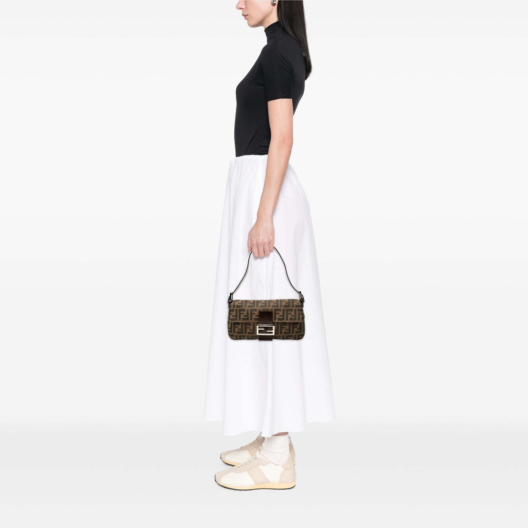 Fendi Zucca Baguette Marron – vue 6 – GABY PARIS