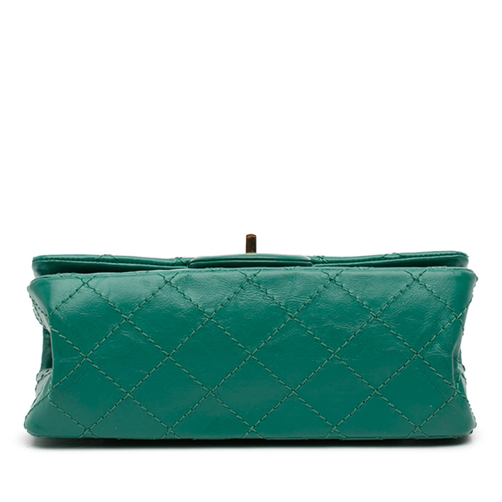 Chanel Matelassé vieilli Cuir de veau Reissue 2.55 Simple rabat 224