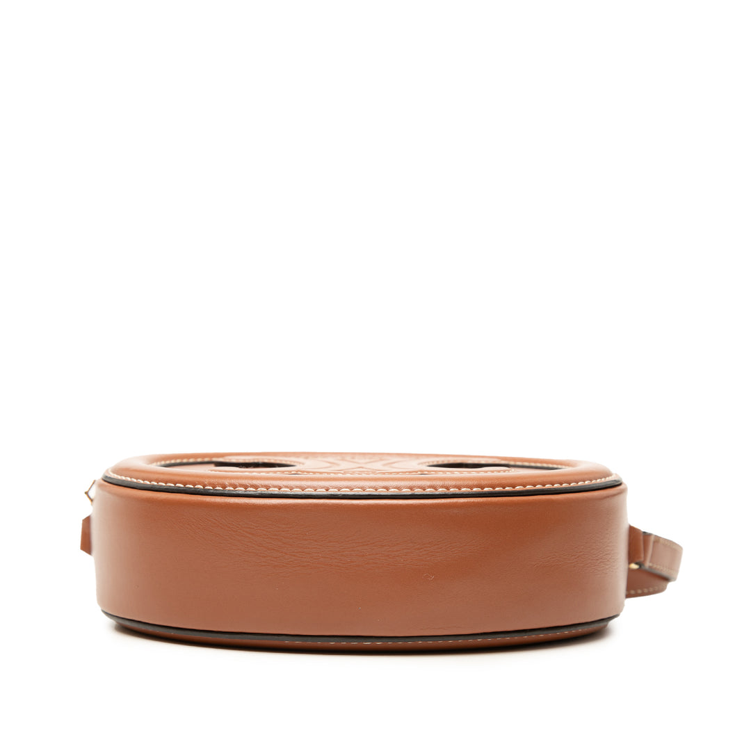 Celine Small Cuir de veau Cuir Triomphe Oval Sac porté croisé