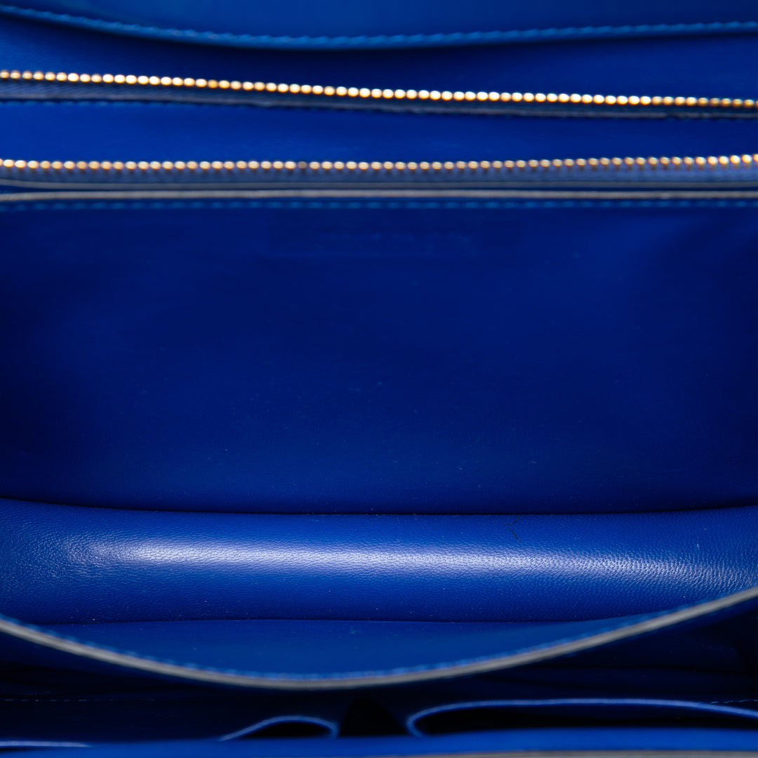 Celine Classic Boîte Moyen Cuir de veau
