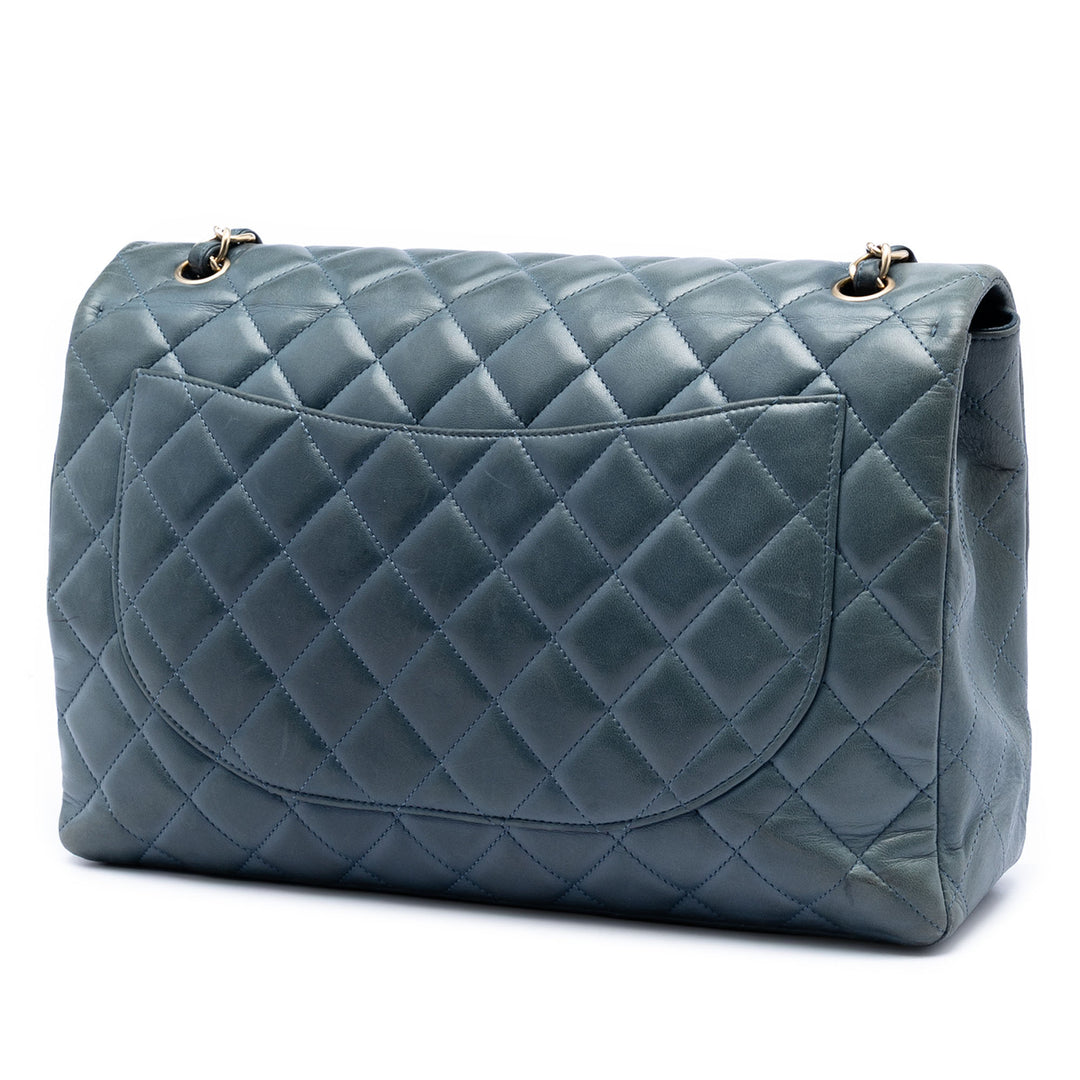 Chanel Maxi Classic Cuir d’agneau Simple rabat