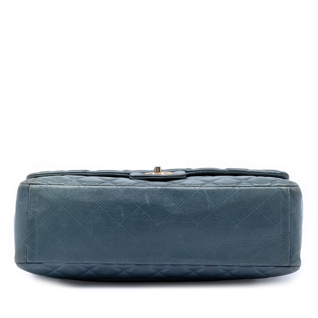 Chanel Maxi Classic Cuir d’agneau Simple rabat