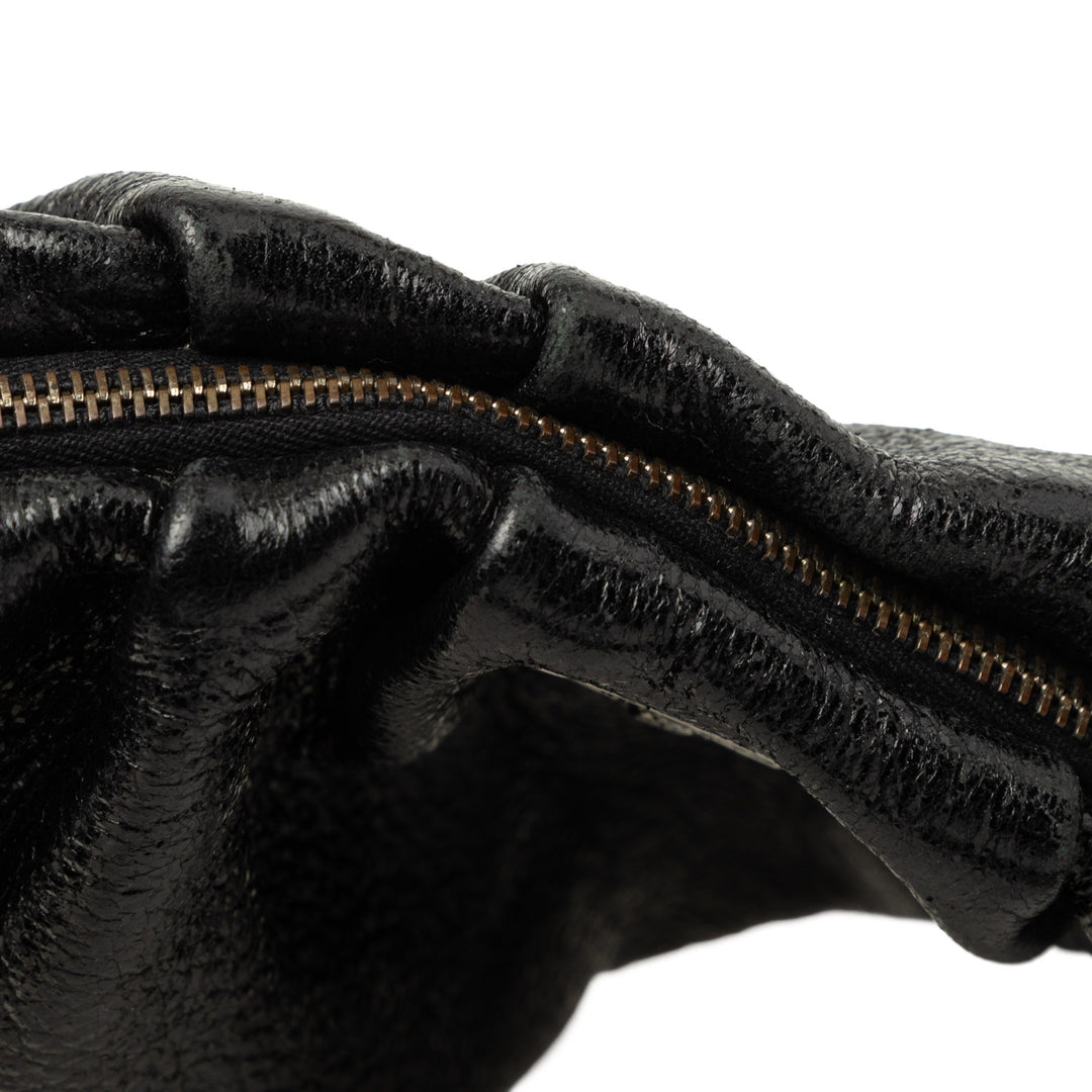 Prada Pleated Cervo Lux Hobo Noir – vue 6 – GABY PARIS
