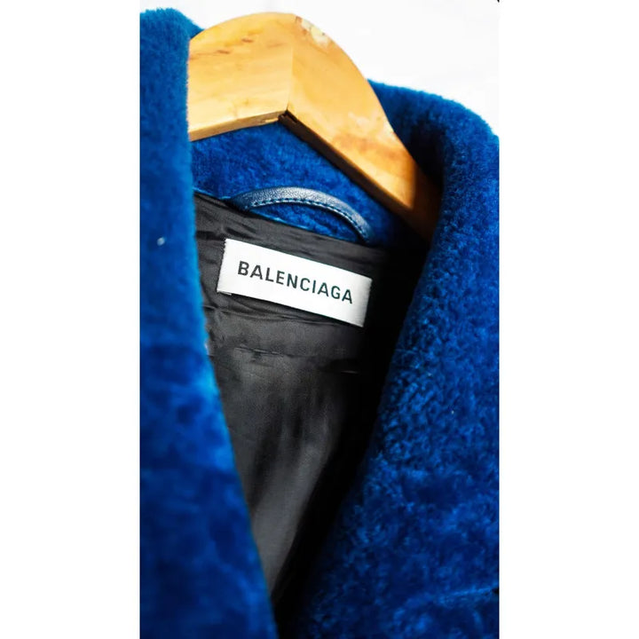 BALENCIAGA Manteau en fourrure synthétique à taille sablier Taille 36/38